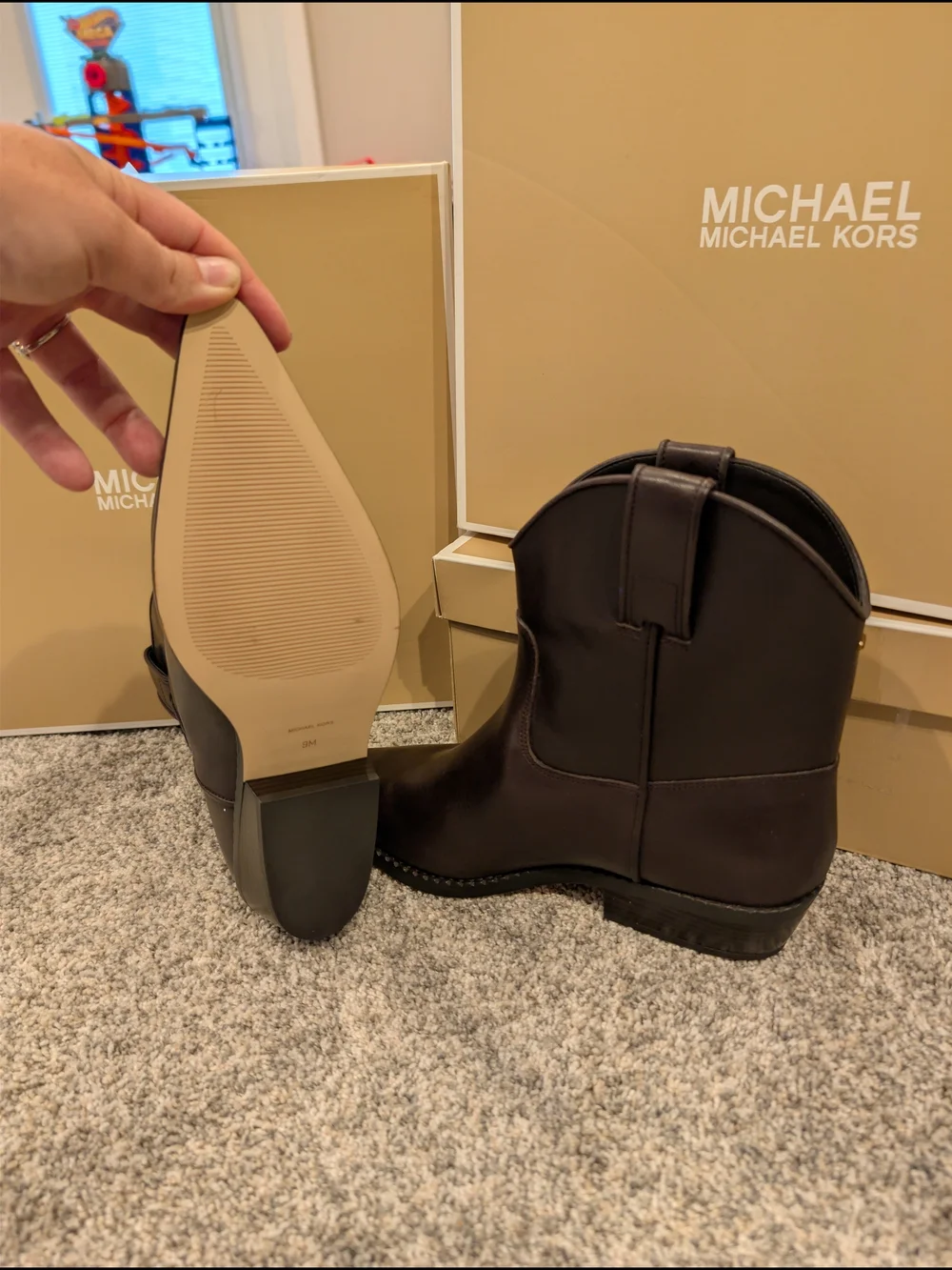 Michael Kors Leather Noemie Western Booties Brown Pointed Toe Ankle Boots 9 NEW